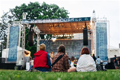 Musicians corner - Musicians Corner, Nashville’s free concert series, returns with a five-week season of live music in Centennial Park, every Friday from 5 – 9 p.m. and Saturday from …
